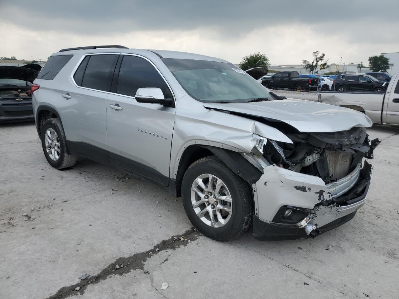 Photo 3 VIN: 1GNERGKW0MJ133287 - CHEVROLET TRAVERSE 