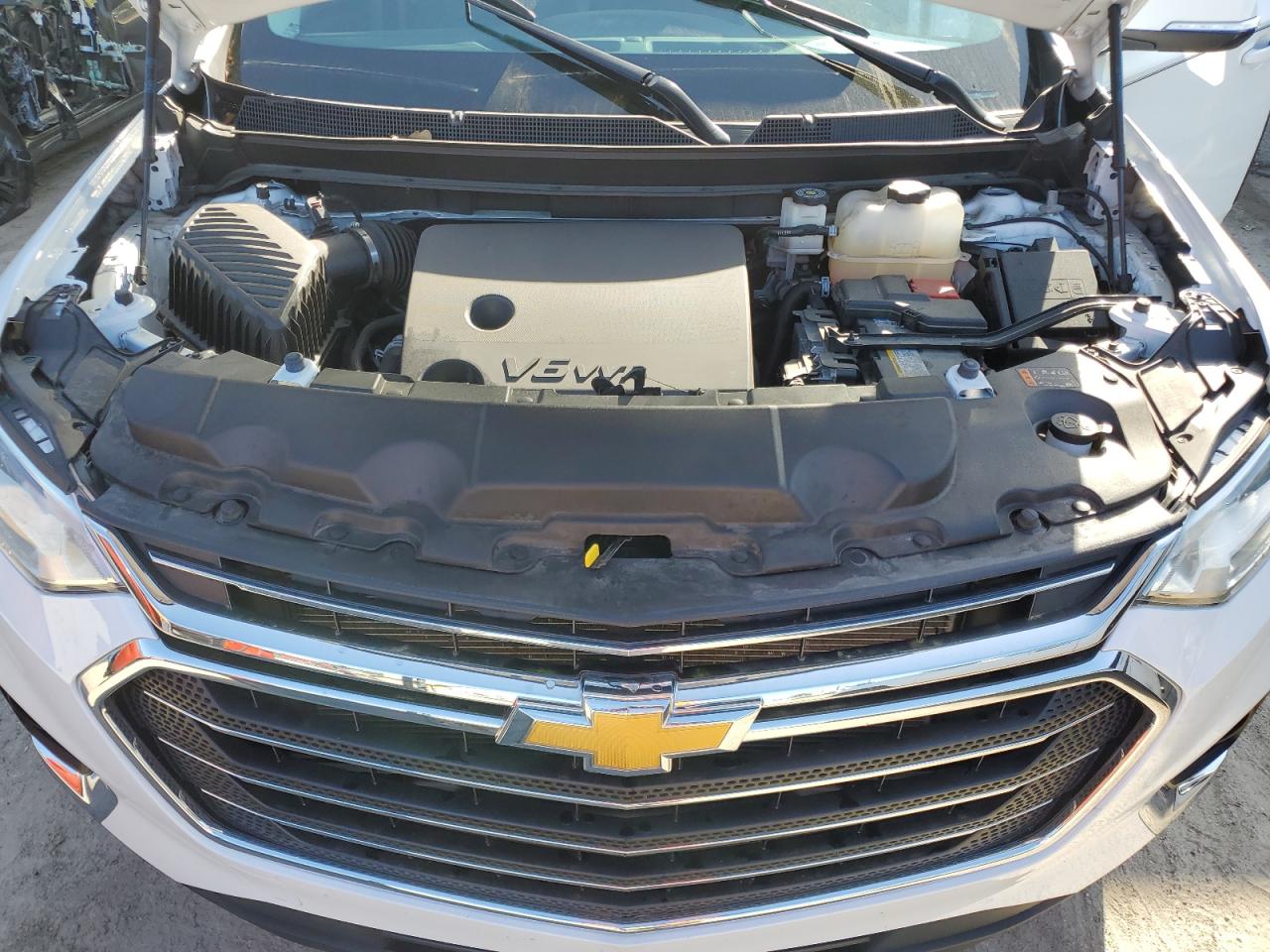 Photo 11 VIN: 1GNERGKW0MJ265790 - CHEVROLET TRAVERSE 