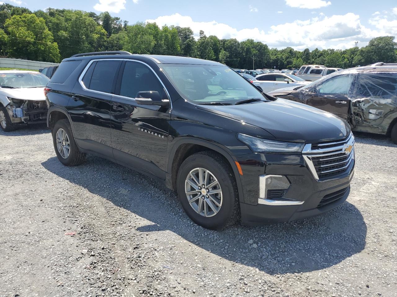 Photo 3 VIN: 1GNERGKW0NJ117785 - CHEVROLET TRAVERSE 