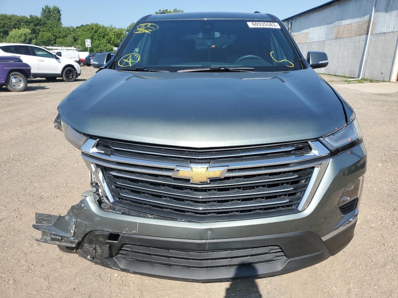 Photo 4 VIN: 1GNERGKW0NJ142833 - CHEVROLET TRAVERSE 