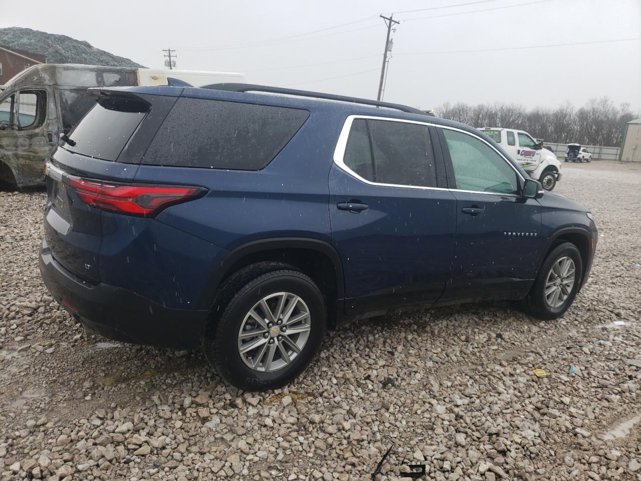 Photo 2 VIN: 1GNERGKW1PJ283574 - CHEVROLET TRAVERSE 