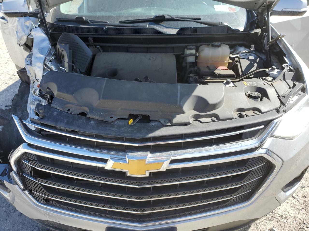 Photo 11 VIN: 1GNERGKW2JJ274227 - CHEVROLET TRAVERSE 