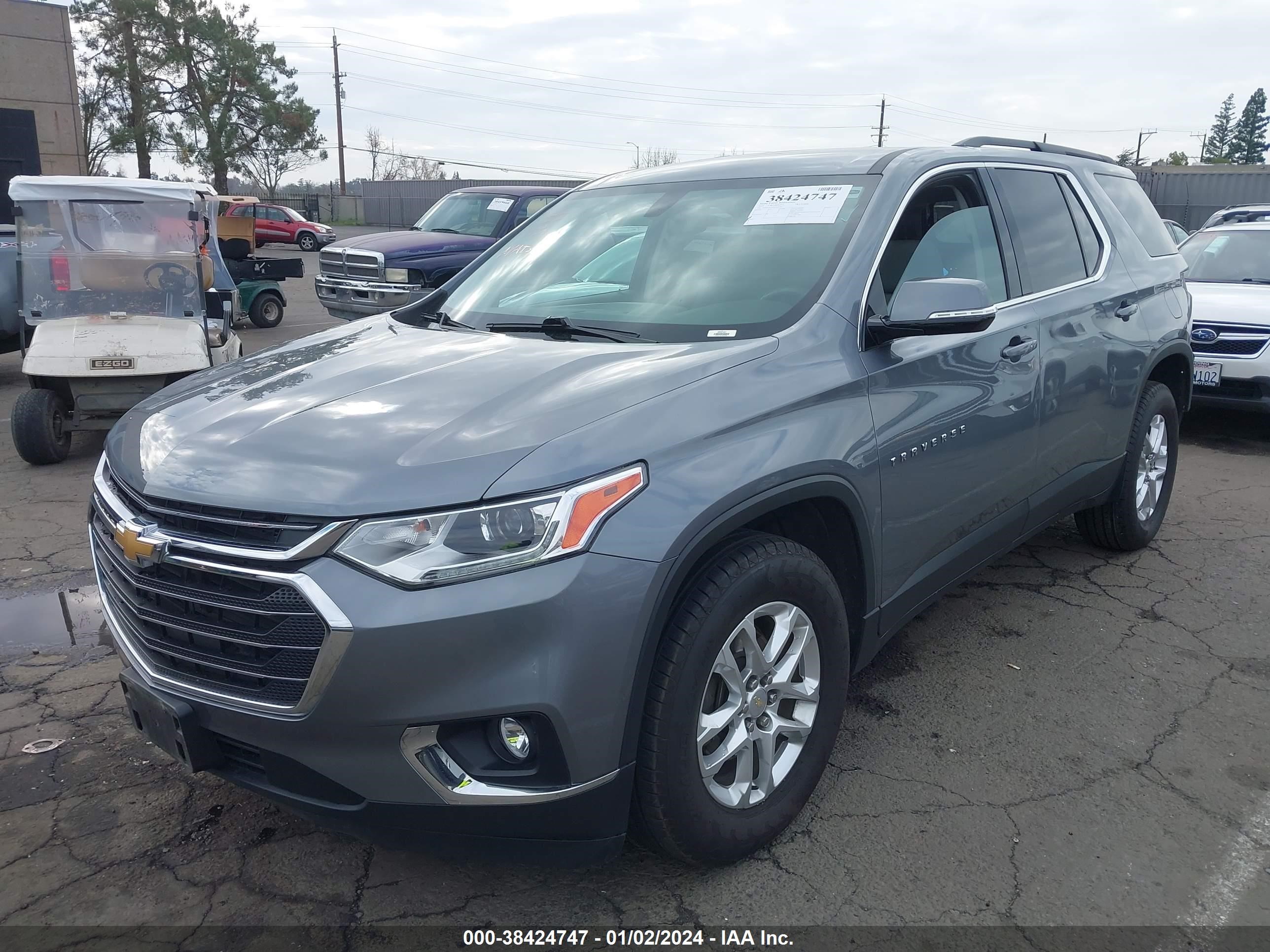 Photo 1 VIN: 1GNERGKW2KJ263620 - CHEVROLET TRAVERSE 