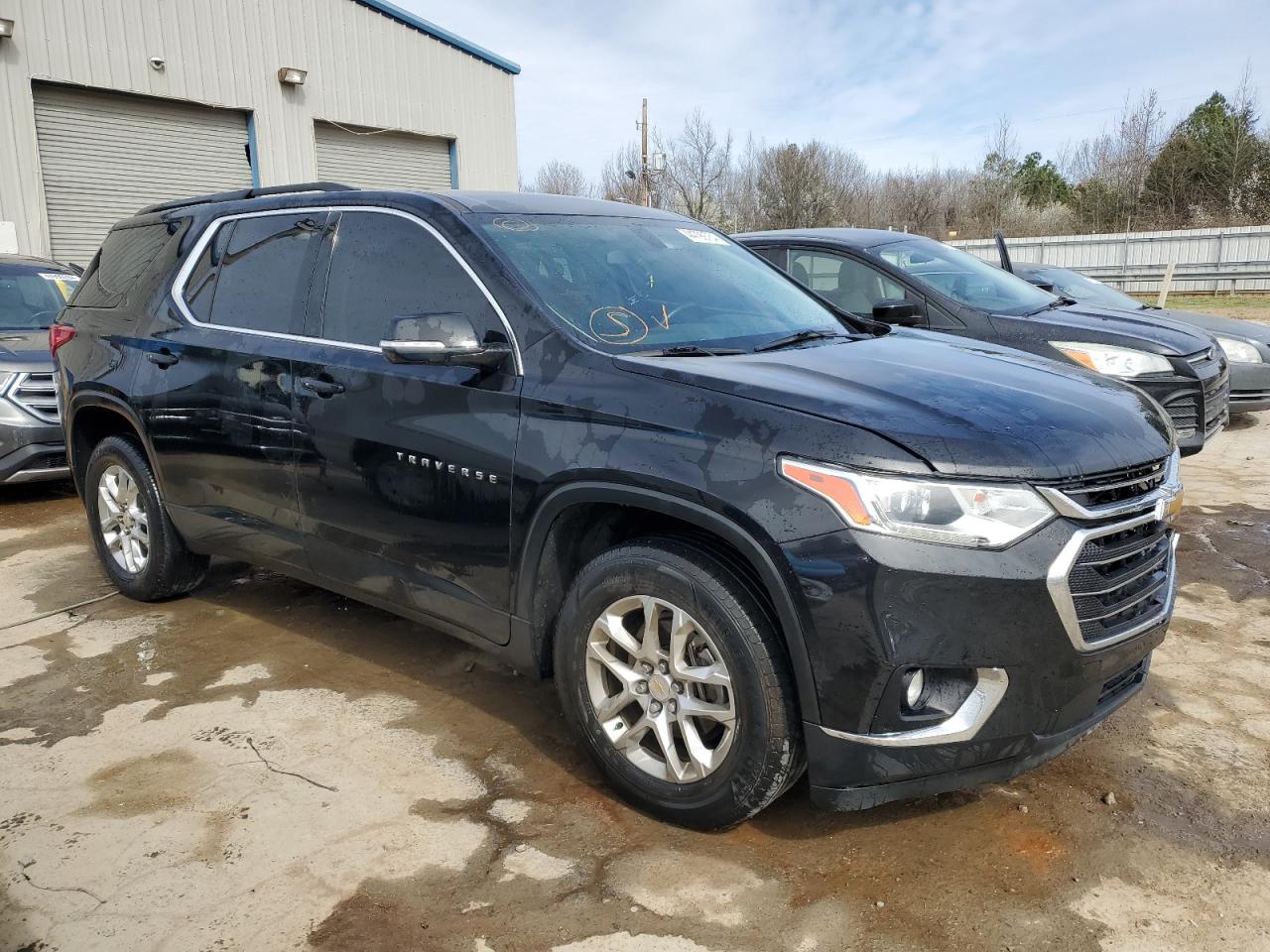 Photo 3 VIN: 1GNERGKW3KJ222462 - CHEVROLET TRAVERSE 