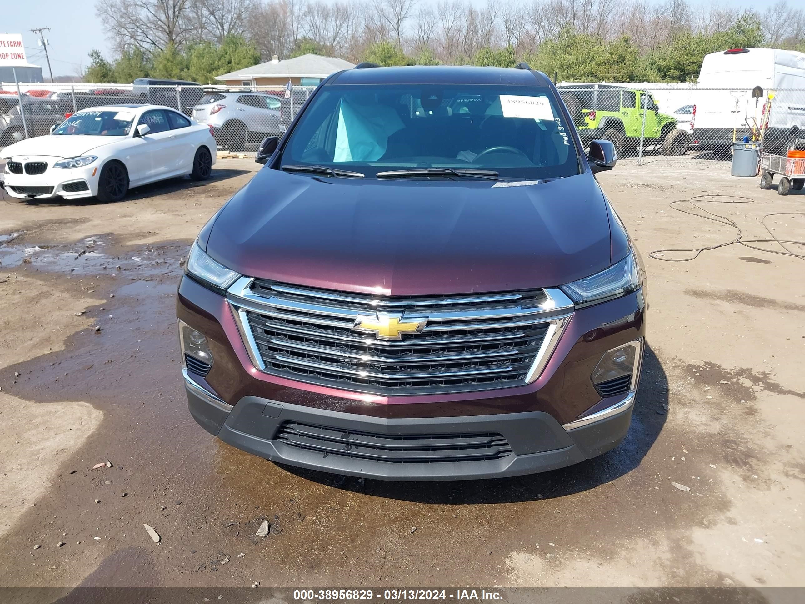 Photo 11 VIN: 1GNERGKW3PJ294009 - CHEVROLET TRAVERSE 