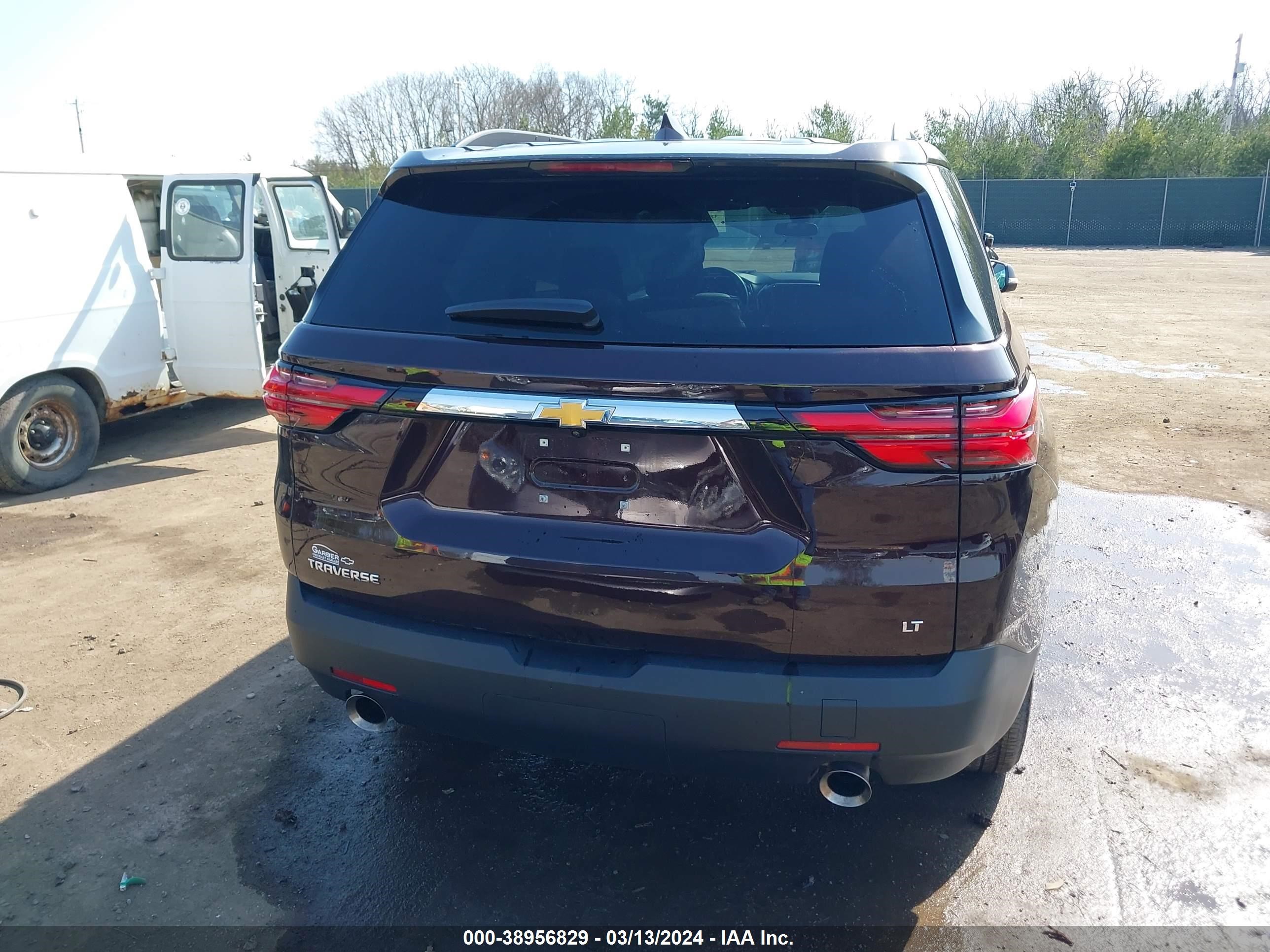 Photo 15 VIN: 1GNERGKW3PJ294009 - CHEVROLET TRAVERSE 