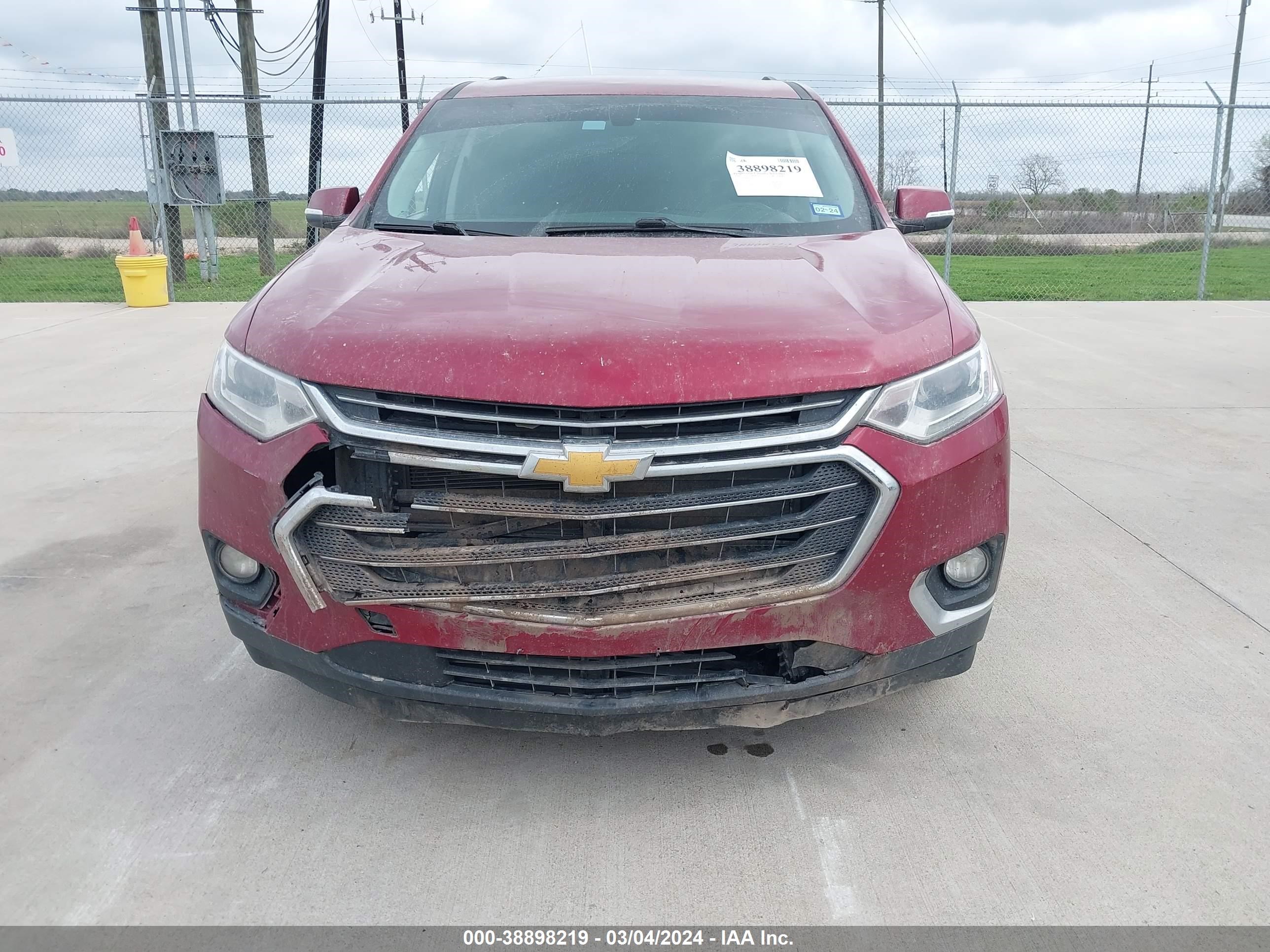 Photo 11 VIN: 1GNERGKW4JJ212263 - CHEVROLET TRAVERSE 