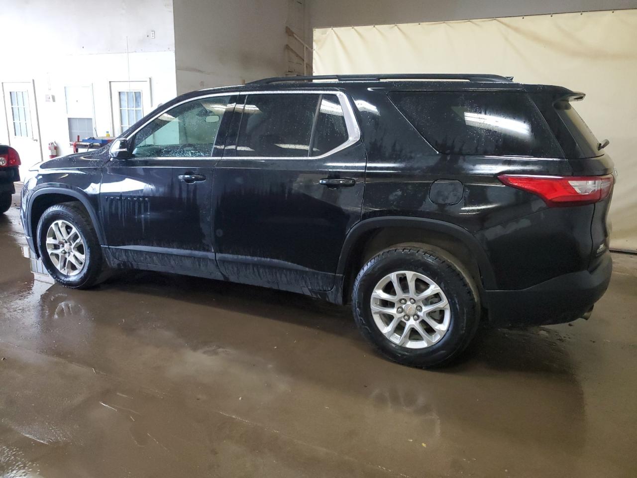 Photo 1 VIN: 1GNERGKW4KJ305513 - CHEVROLET TRAVERSE 