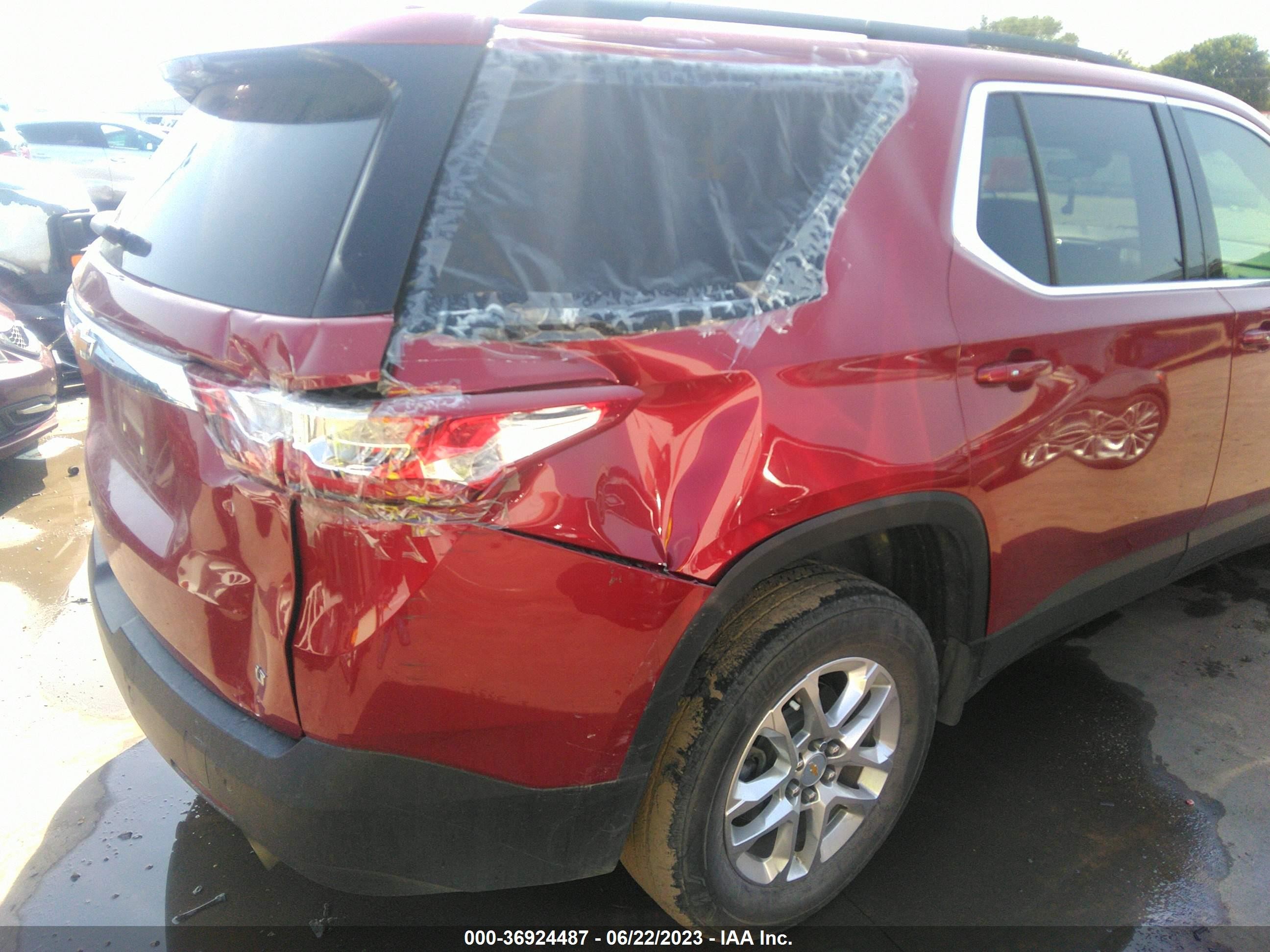 Photo 5 VIN: 1GNERGKW4MJ180063 - CHEVROLET TRAVERSE 