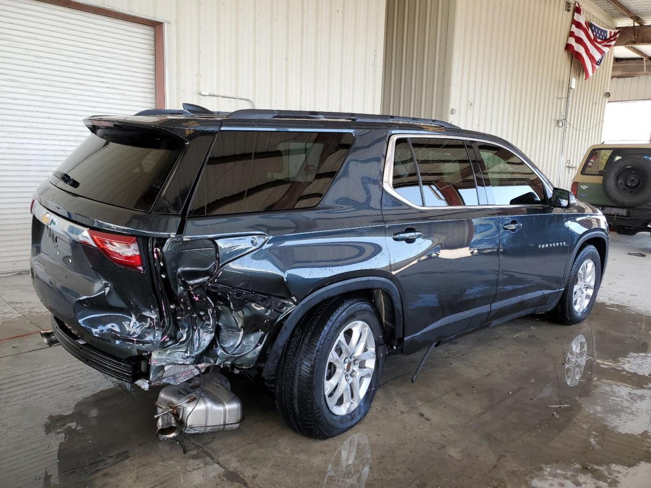 Photo 2 VIN: 1GNERGKW6MJ244569 - CHEVROLET TRAVERSE 