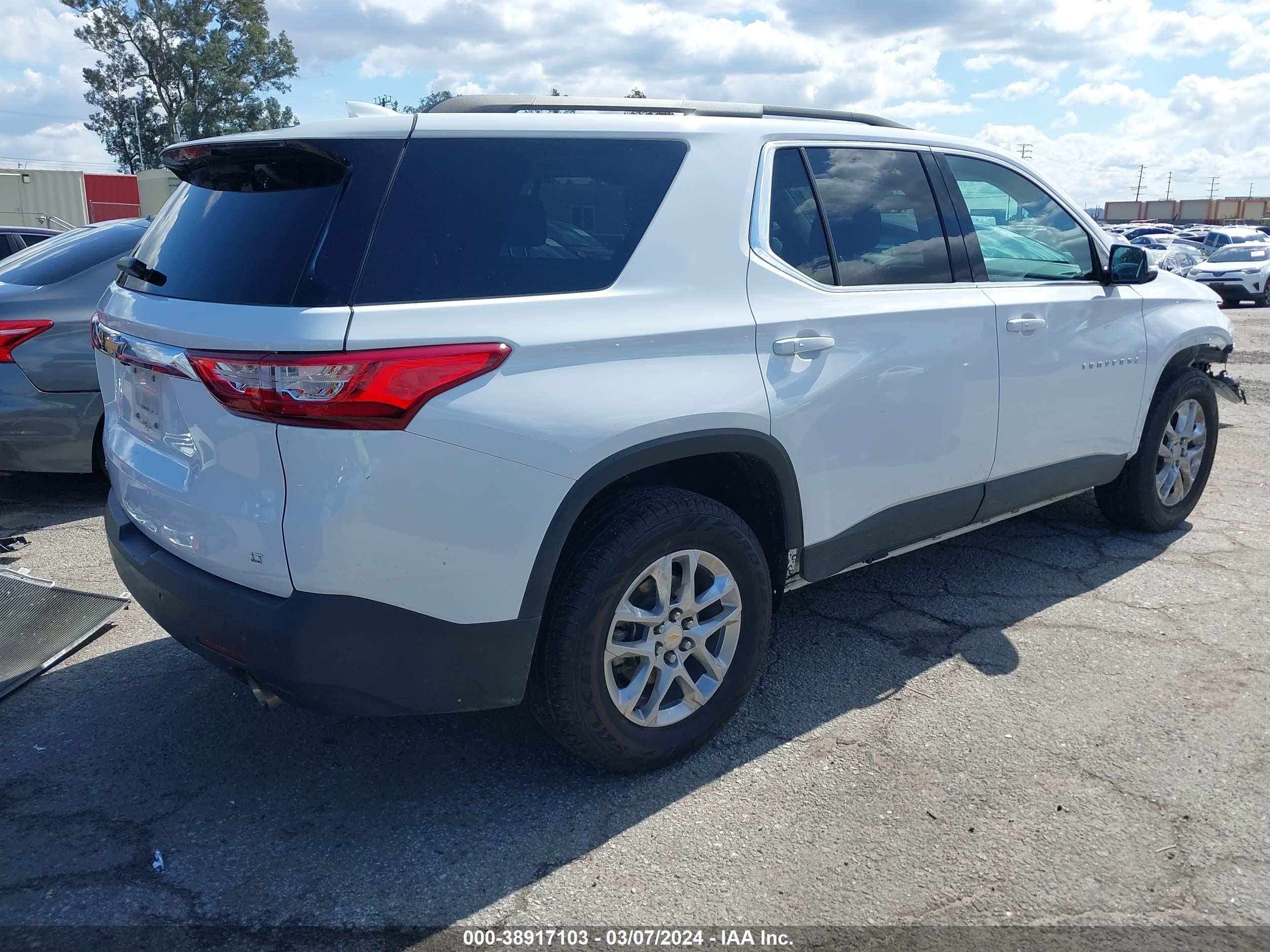 Photo 3 VIN: 1GNERGKW7LJ158783 - CHEVROLET TRAVERSE 