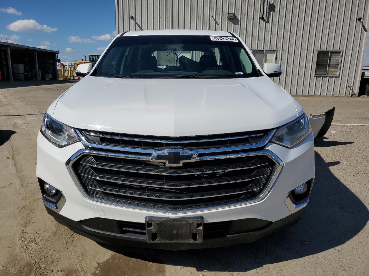 Photo 4 VIN: 1GNERGKW8KJ109932 - CHEVROLET TRAVERSE 