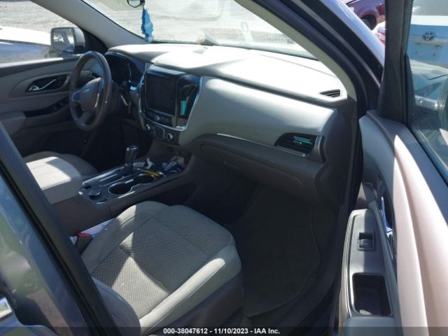 Photo 4 VIN: 1GNERGKW8KJ180631 - CHEVROLET TRAVERSE 