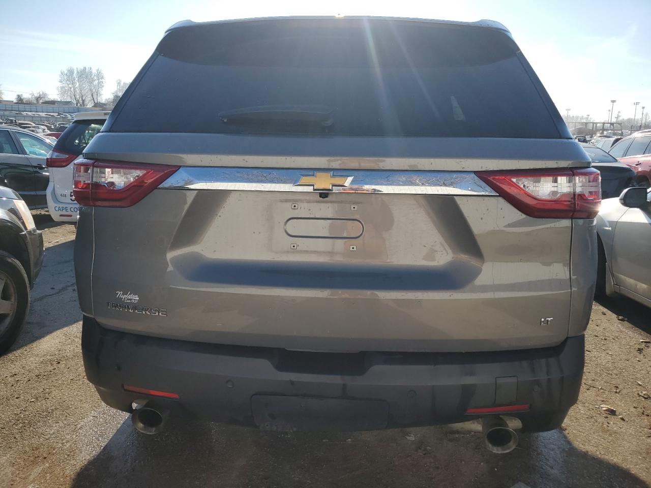 Photo 5 VIN: 1GNERGKW9KJ223972 - CHEVROLET TRAVERSE 