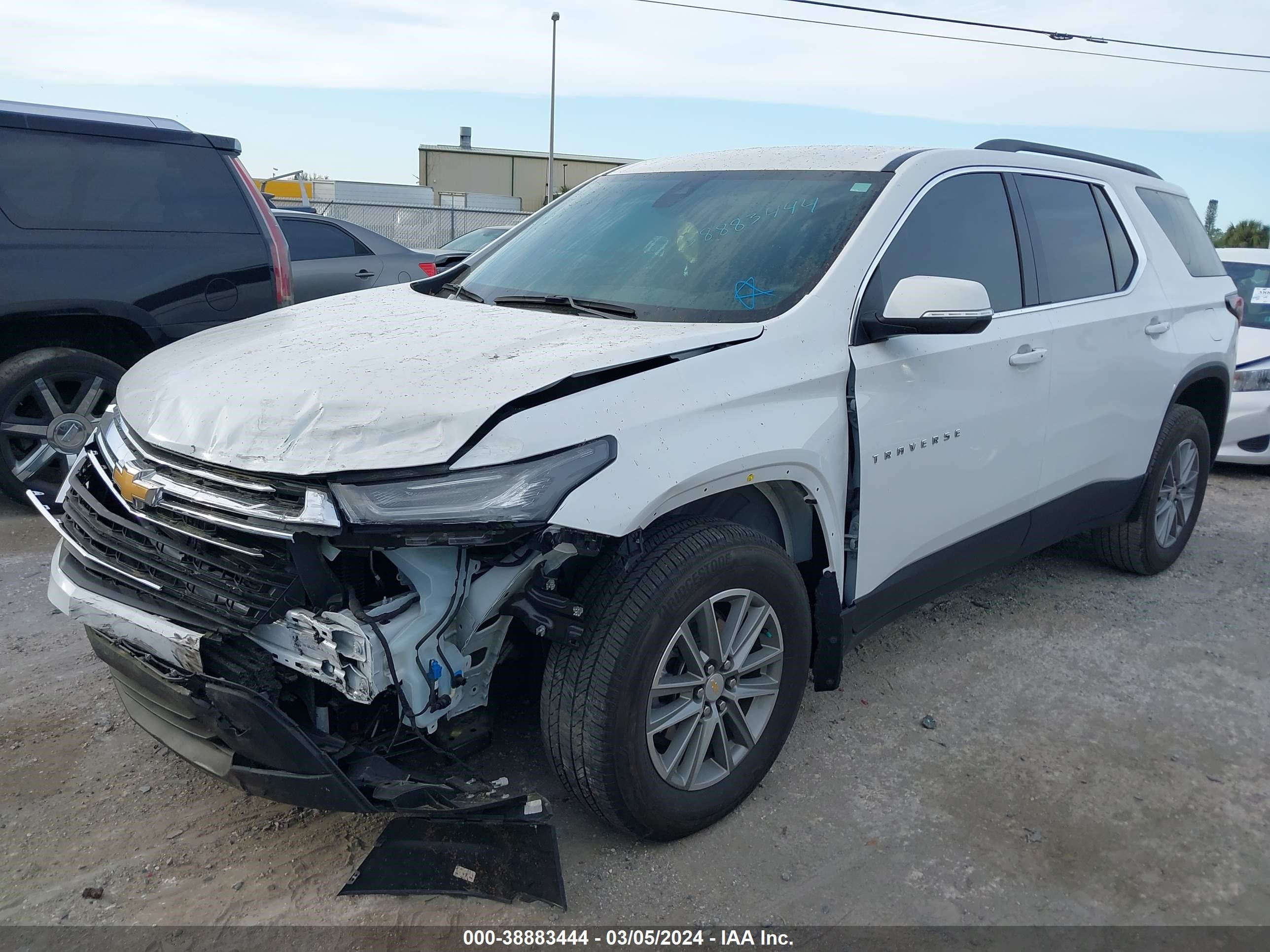 Photo 1 VIN: 1GNERGKW9PJ107016 - CHEVROLET TRAVERSE 