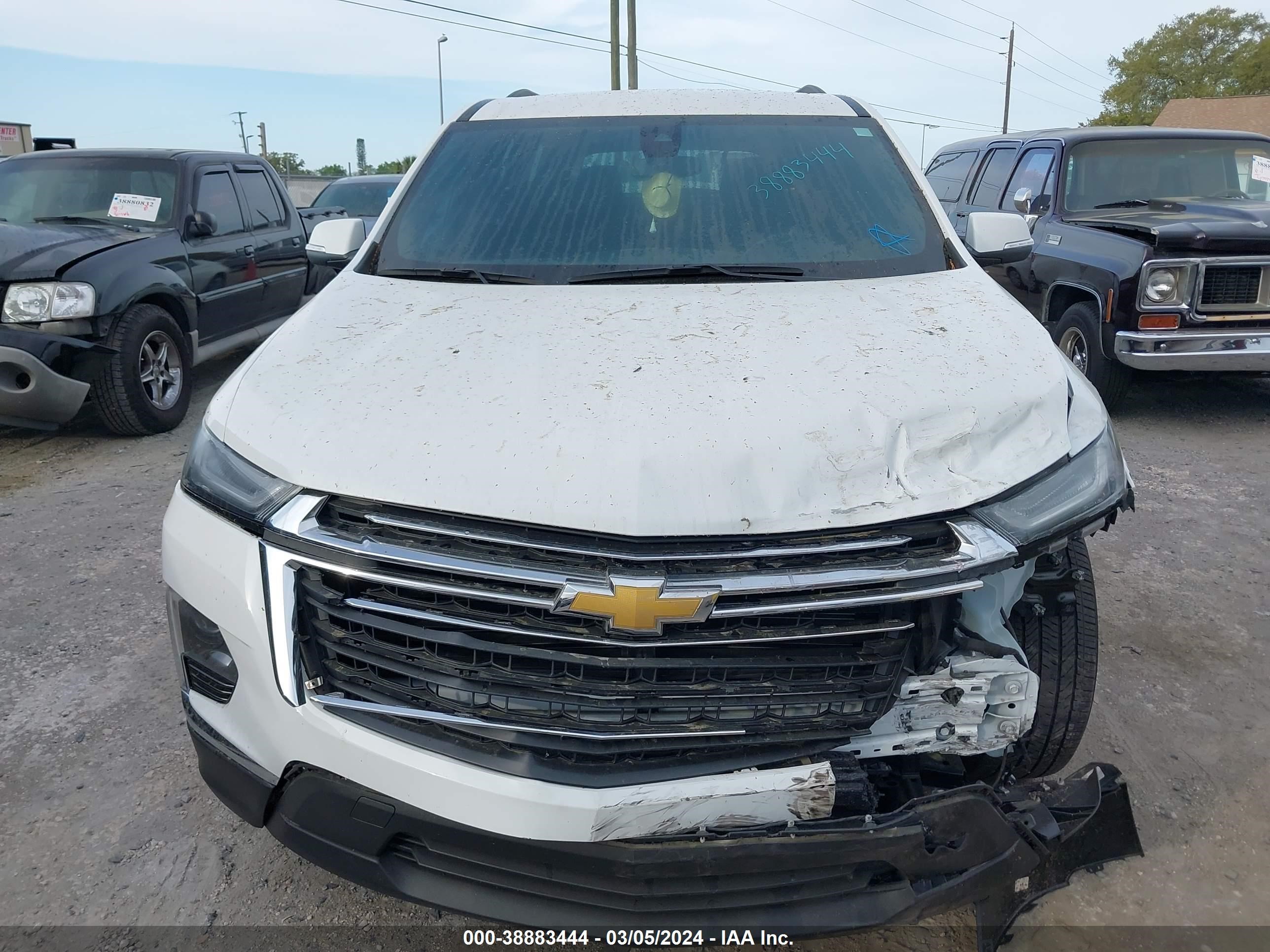 Photo 11 VIN: 1GNERGKW9PJ107016 - CHEVROLET TRAVERSE 