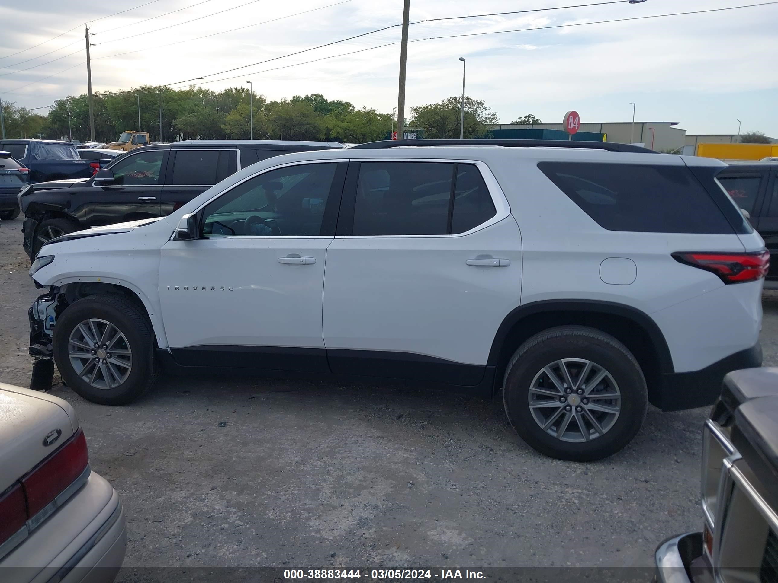 Photo 13 VIN: 1GNERGKW9PJ107016 - CHEVROLET TRAVERSE 