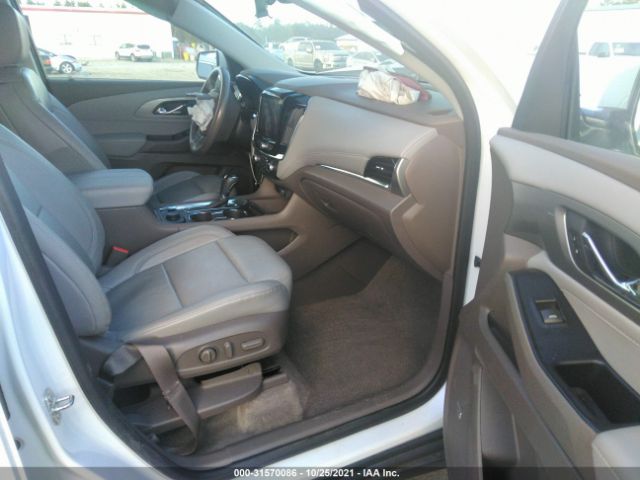 Photo 4 VIN: 1GNERHKW2JJ157821 - CHEVROLET TRAVERSE 