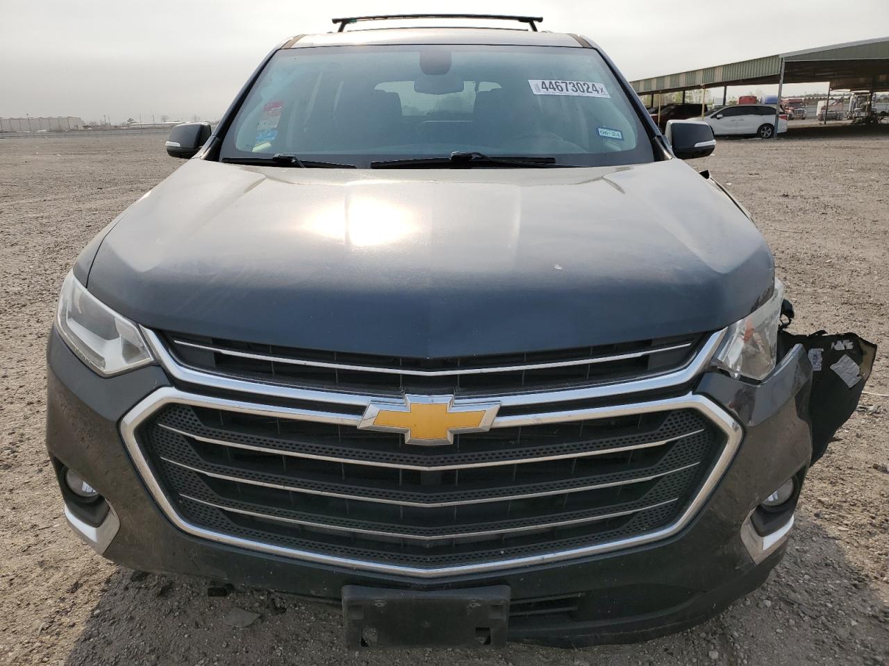 Photo 4 VIN: 1GNERHKW2JJ275481 - CHEVROLET TRAVERSE 