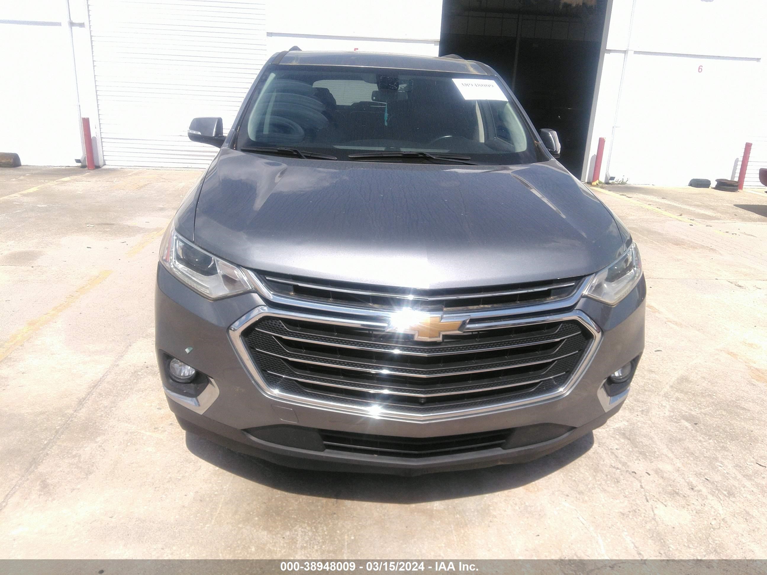 Photo 11 VIN: 1GNERHKW2JJ279577 - CHEVROLET TRAVERSE 