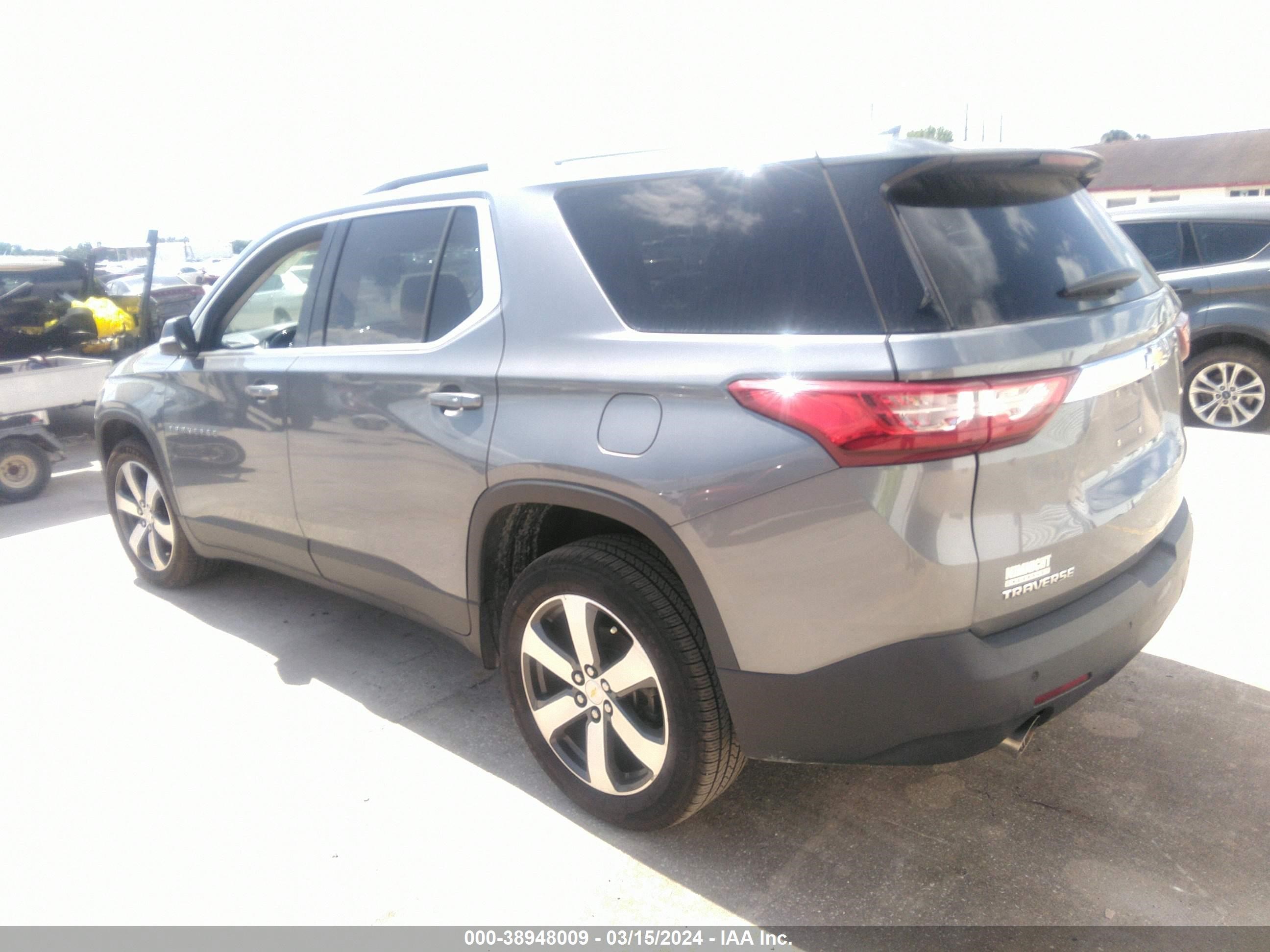 Photo 13 VIN: 1GNERHKW2JJ279577 - CHEVROLET TRAVERSE 