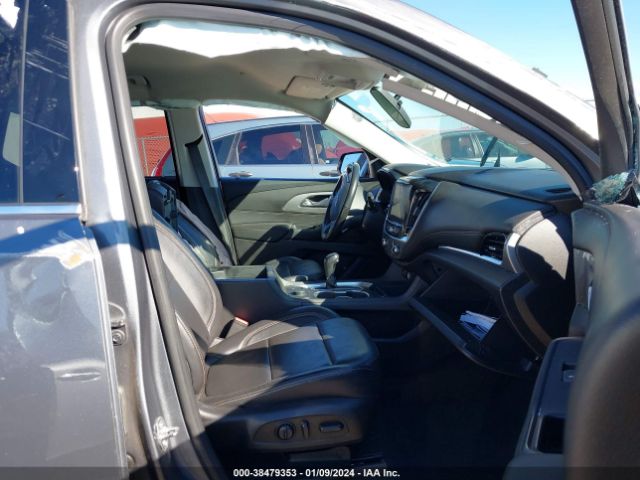 Photo 4 VIN: 1GNERHKW5KJ147947 - CHEVROLET TRAVERSE 