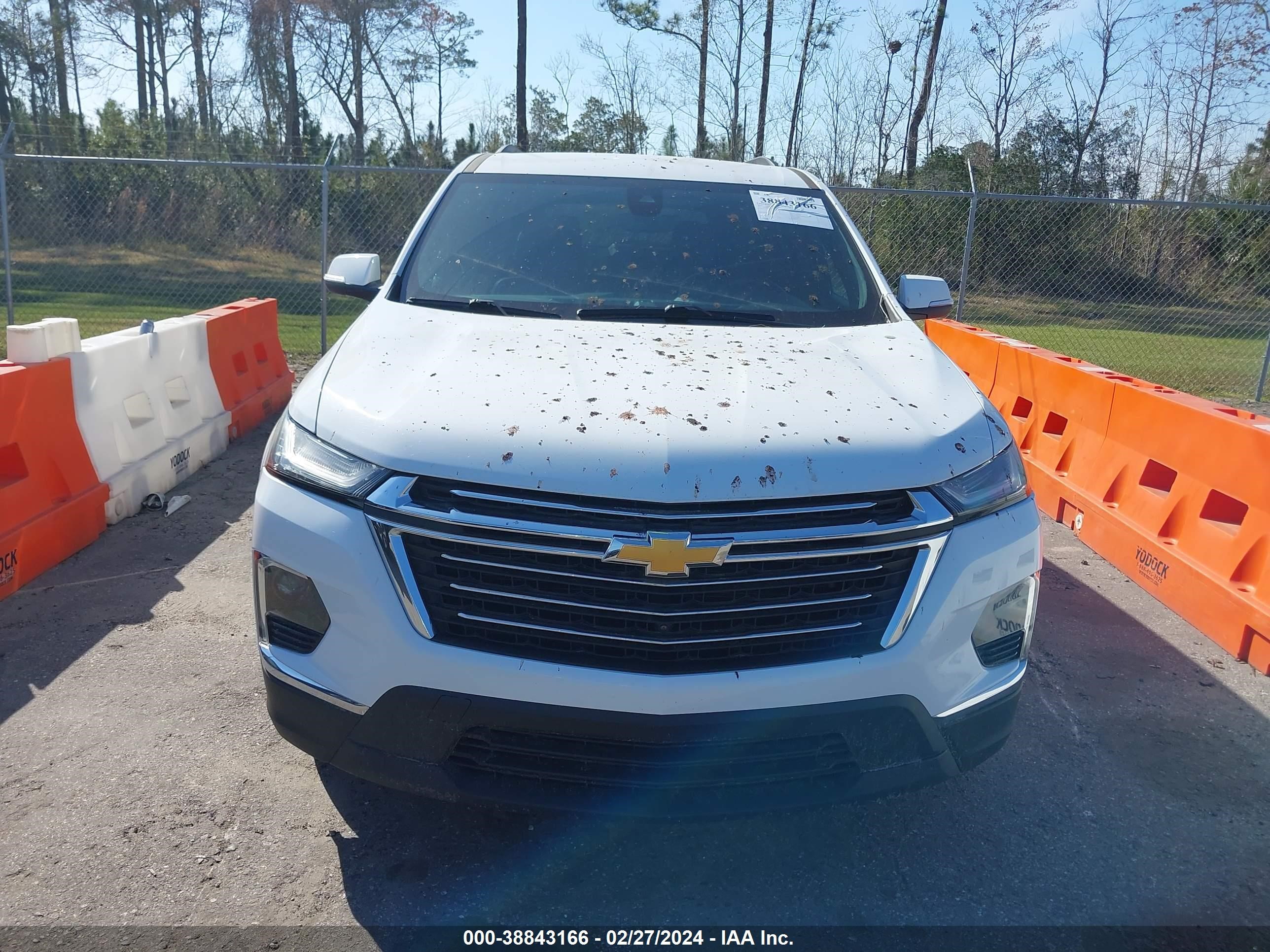 Photo 11 VIN: 1GNERHKW6NJ121040 - CHEVROLET TRAVERSE 