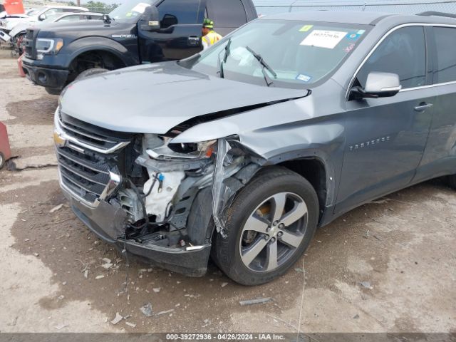 Photo 5 VIN: 1GNERHKW8JJ208738 - CHEVROLET TRAVERSE 