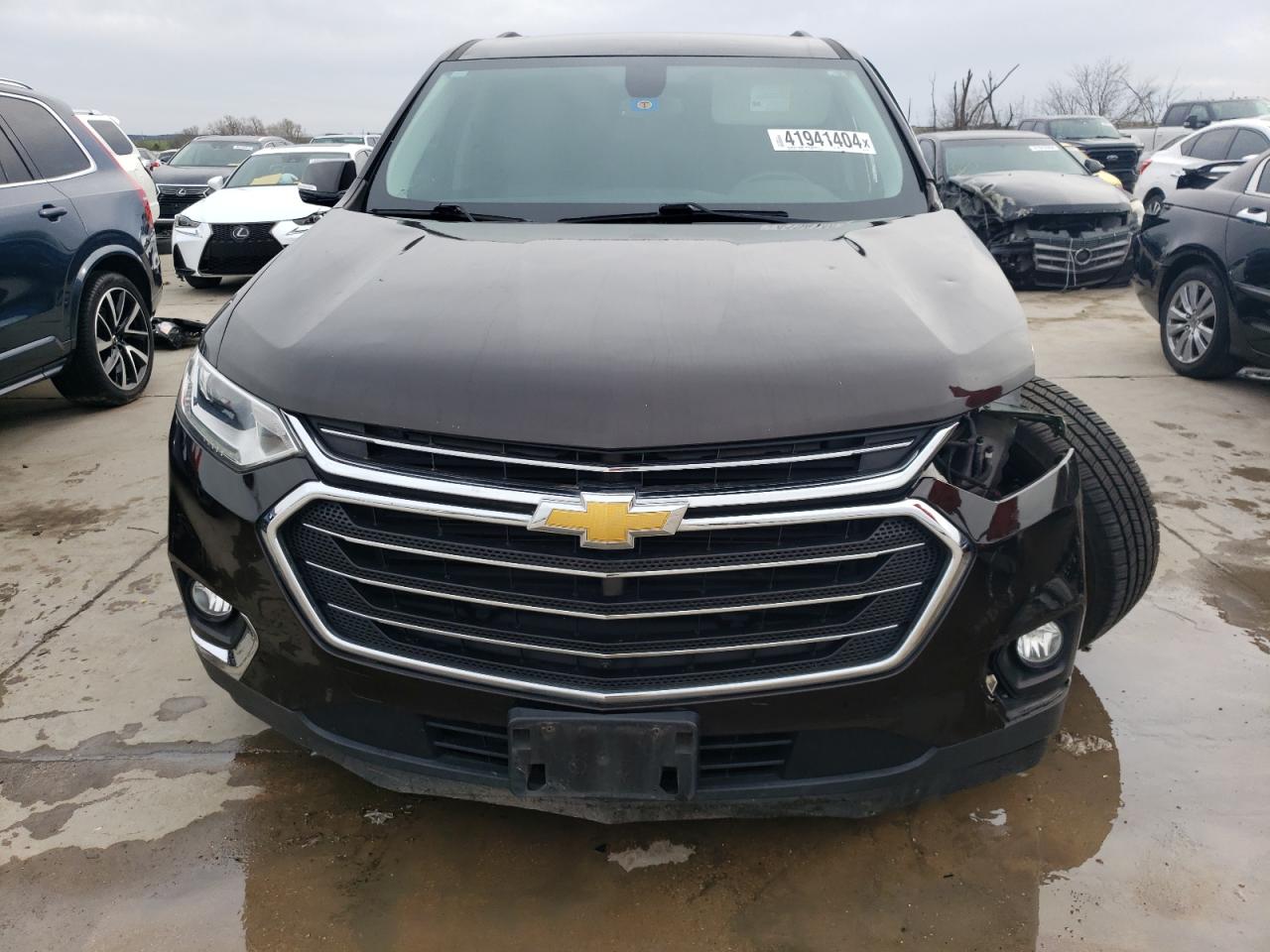 Photo 4 VIN: 1GNERHKW8JJ240671 - CHEVROLET TRAVERSE 