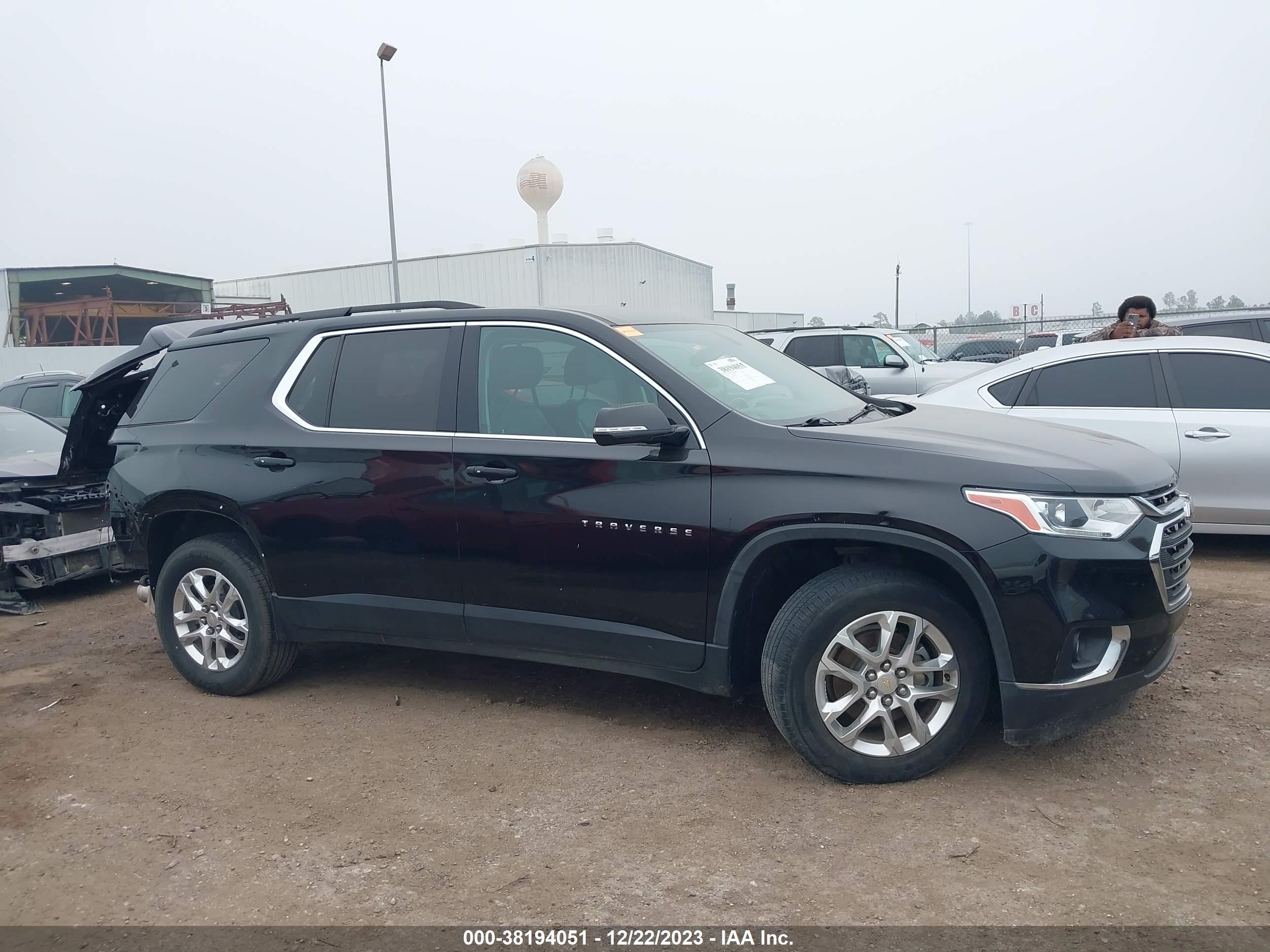 Photo 13 VIN: 1GNERHKW8LJ221671 - CHEVROLET TRAVERSE 