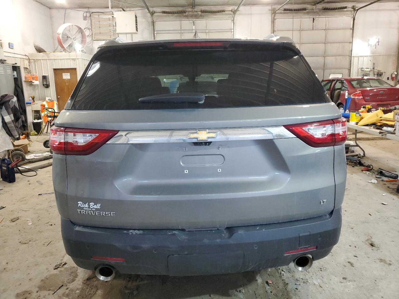 Photo 5 VIN: 1GNERHKW9JJ241313 - CHEVROLET TRAVERSE 