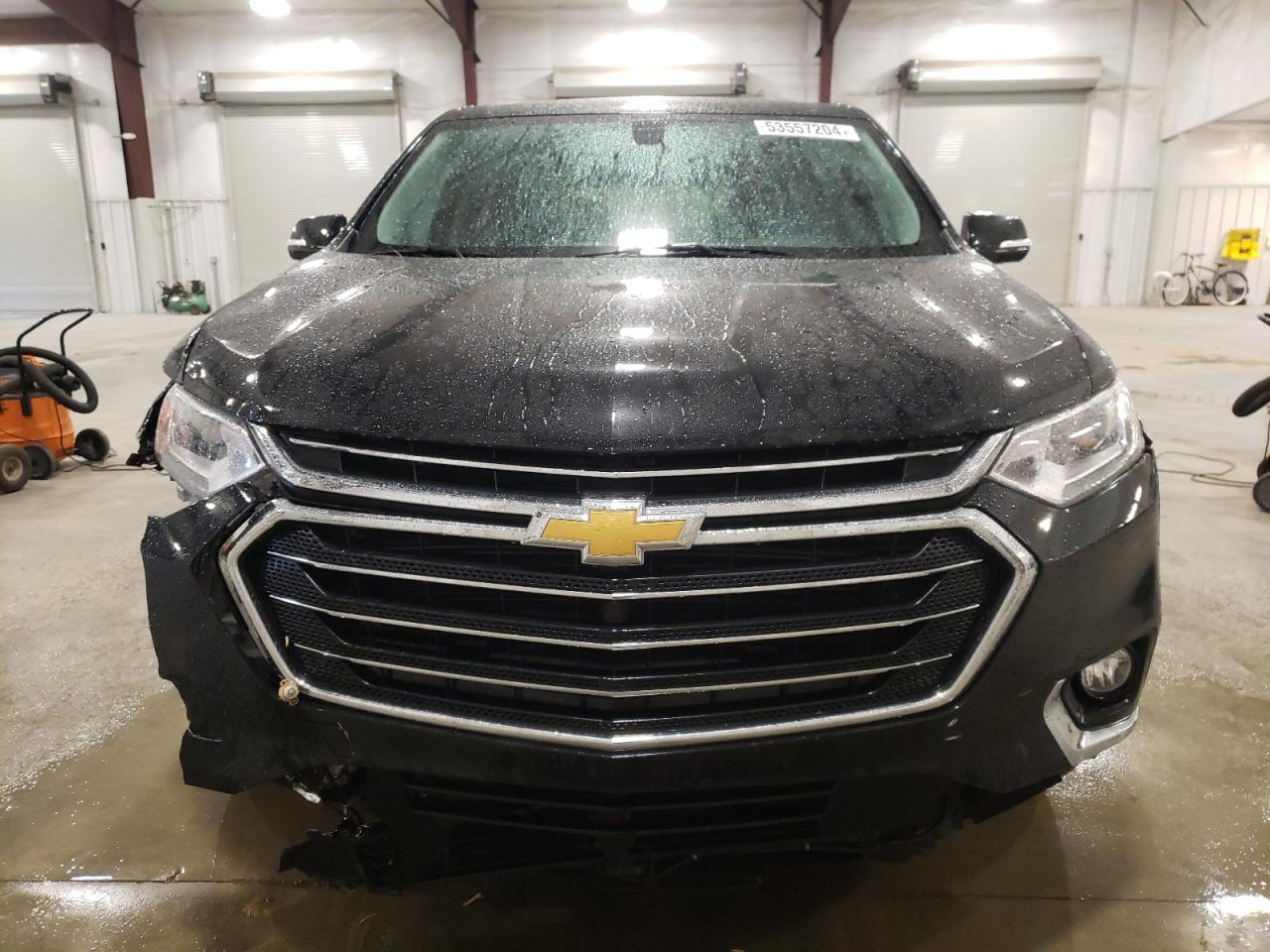 Photo 4 VIN: 1GNERHKWXKJ290134 - CHEVROLET TRAVERSE 