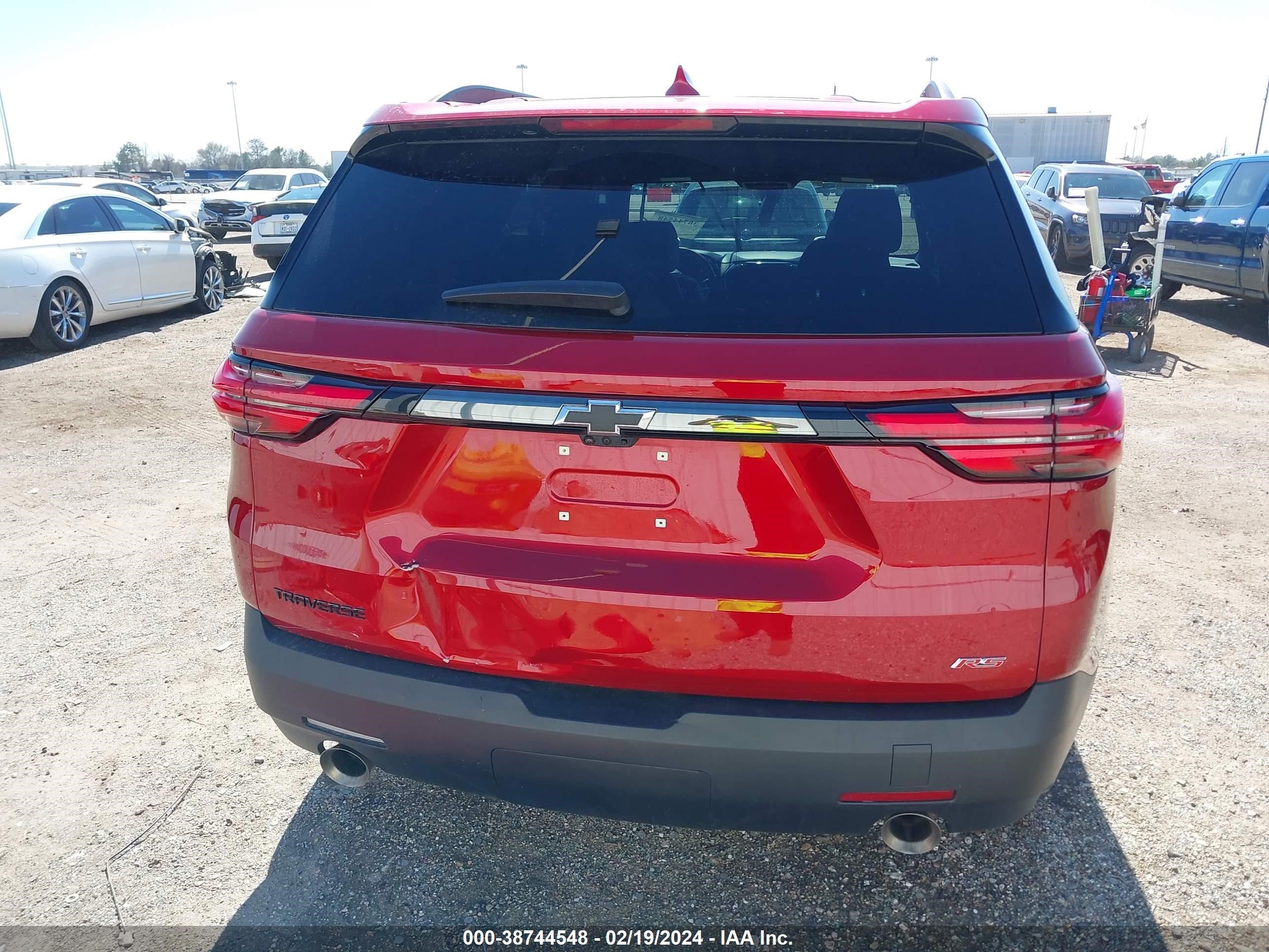 Photo 16 VIN: 1GNERJKW2PJ228435 - CHEVROLET TRAVERSE 