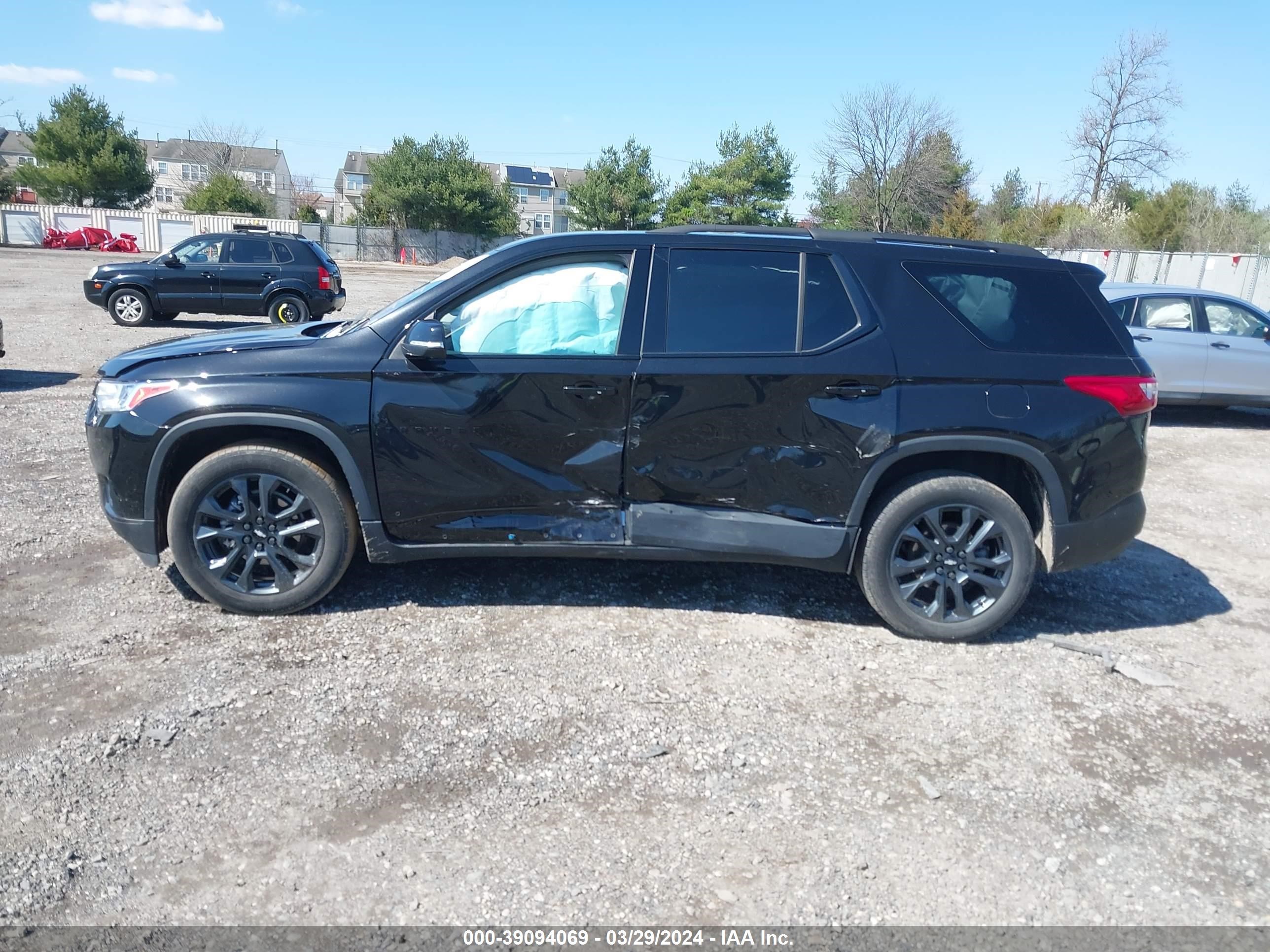 Photo 13 VIN: 1GNERJKW4MJ213849 - CHEVROLET TRAVERSE 