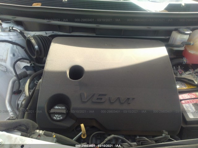 Photo 9 VIN: 1GNERKKW2JJ126405 - CHEVROLET TRAVERSE 