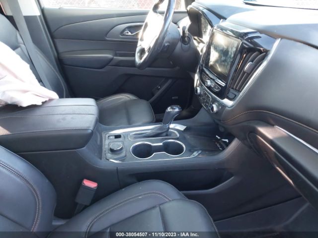 Photo 4 VIN: 1GNERKKW5KJ116503 - CHEVROLET TRAVERSE 