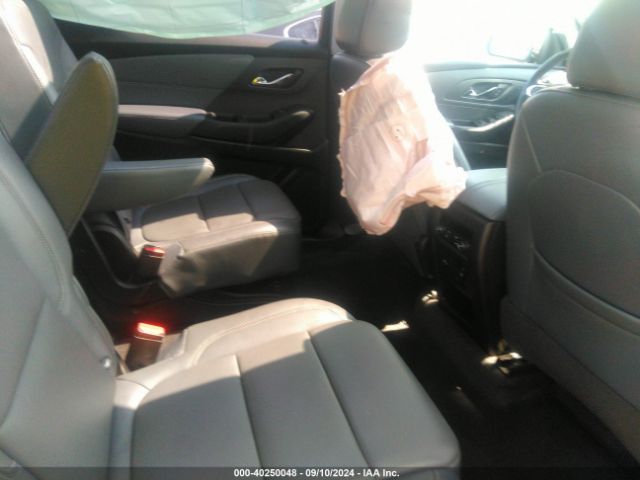 Photo 7 VIN: 1GNERKKW6JJ102043 - CHEVROLET TRAVERSE 