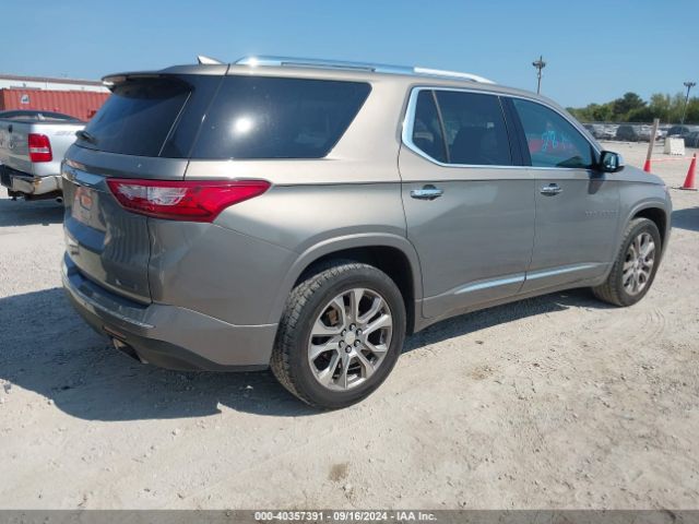 Photo 3 VIN: 1GNERKKW6JJ103452 - CHEVROLET TRAVERSE 