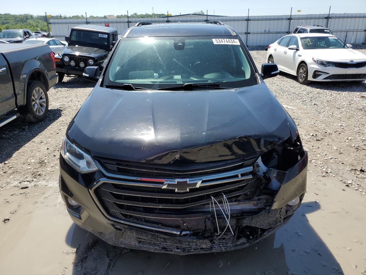 Photo 4 VIN: 1GNERKKW6KJ268550 - CHEVROLET TRAVERSE 