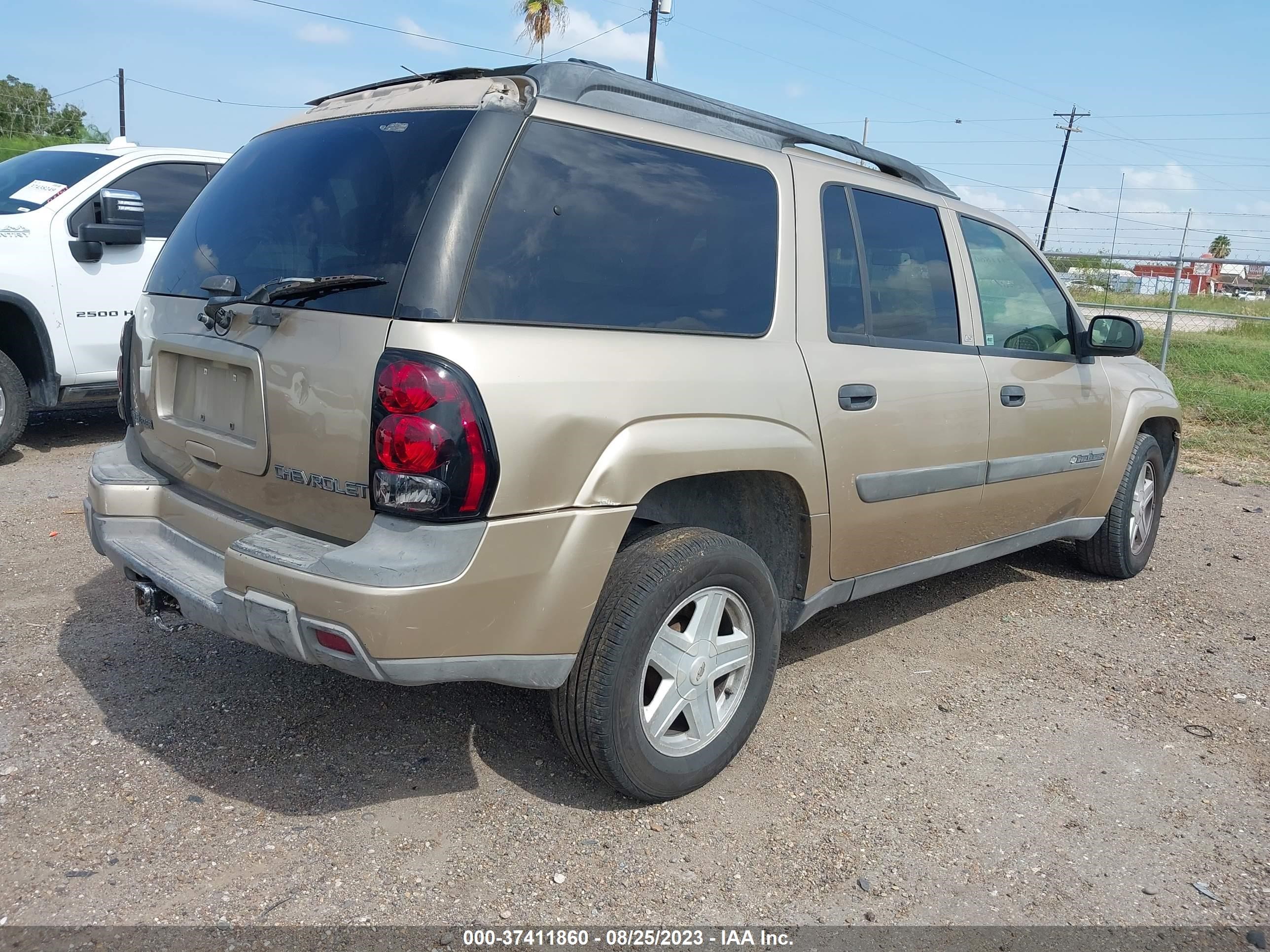 Photo 3 VIN: 1GNES16S146128708 - CHEVROLET TRAILBLAZER 