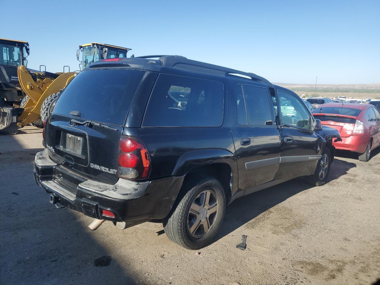 Photo 2 VIN: 1GNES16S146144424 - CHEVROLET TRAILBLAZER 