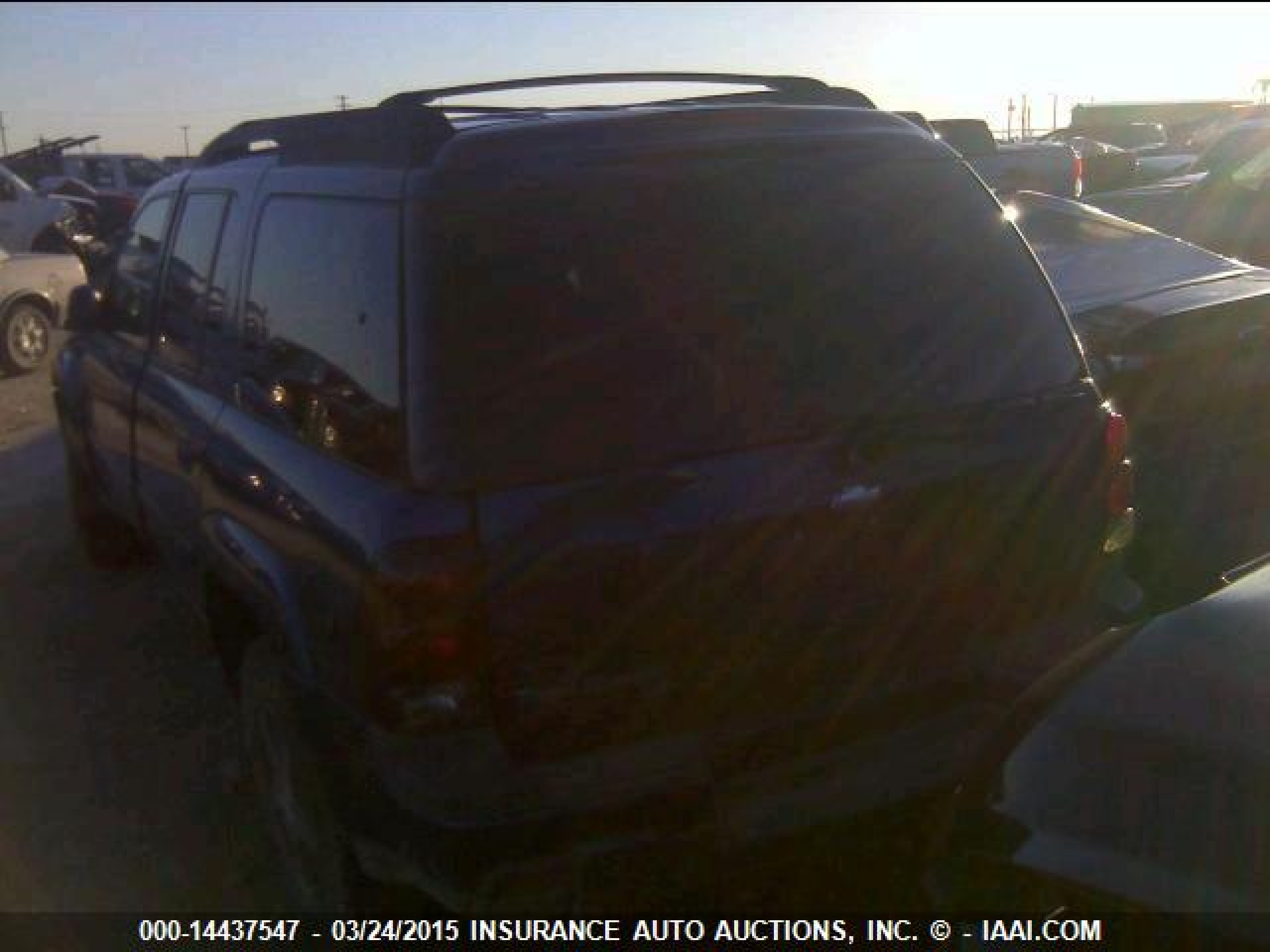 Photo 2 VIN: 1GNES16S866133150 - CHEVROLET TRAILBLAZER 