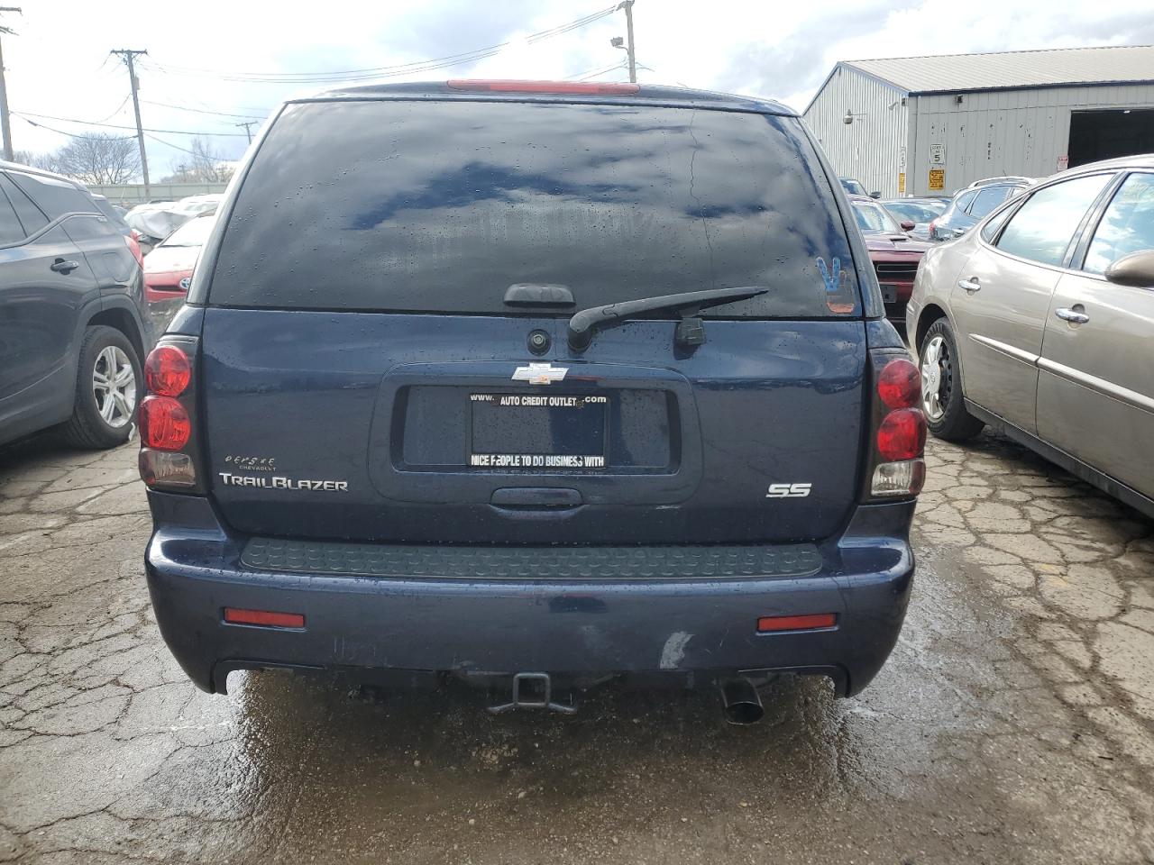 Photo 5 VIN: 1GNET13H282184045 - CHEVROLET TRAILBLAZER 