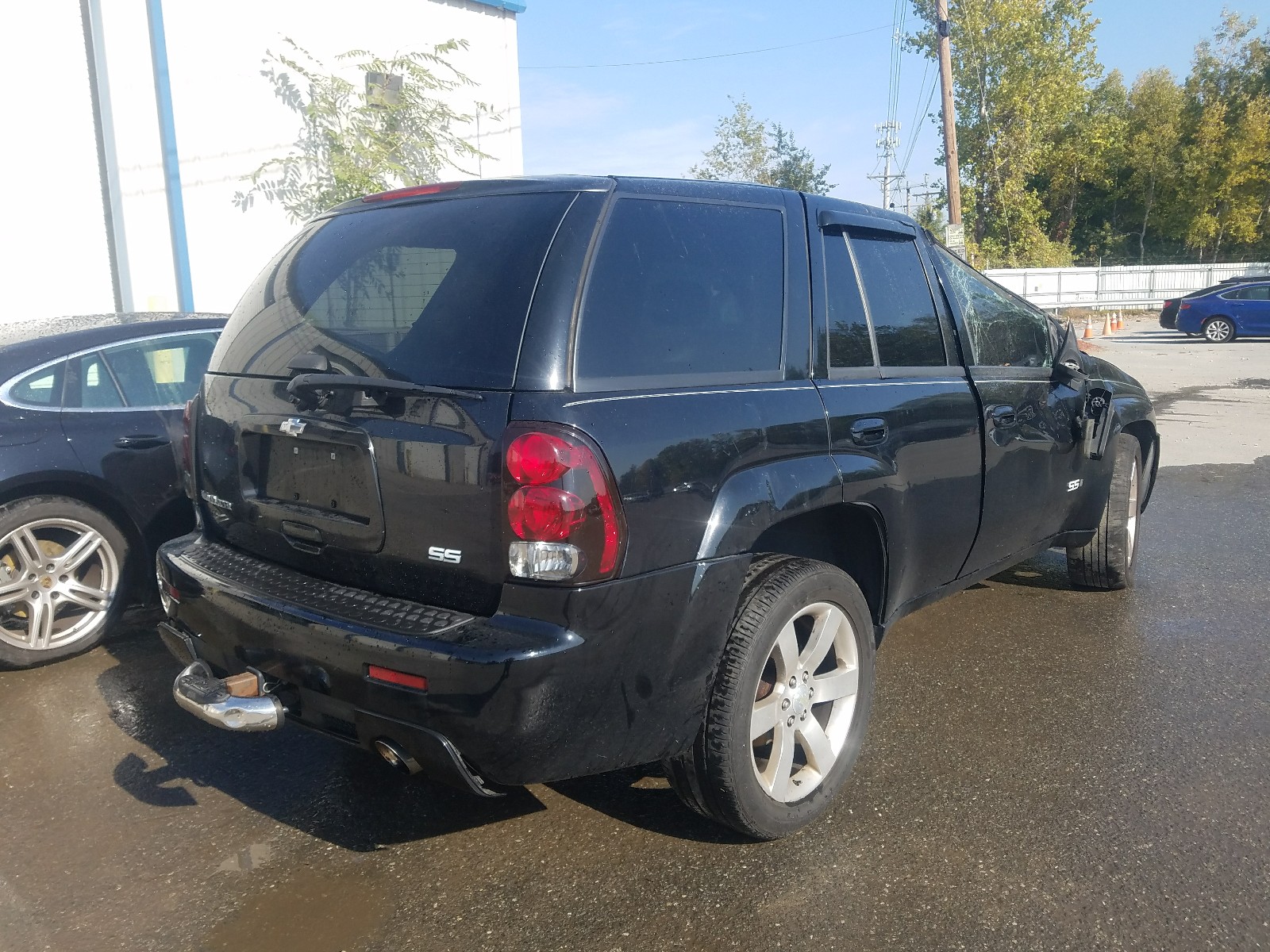 Photo 3 VIN: 1GNET13H482190350 - CHEVROLET TRAILBLAZER 