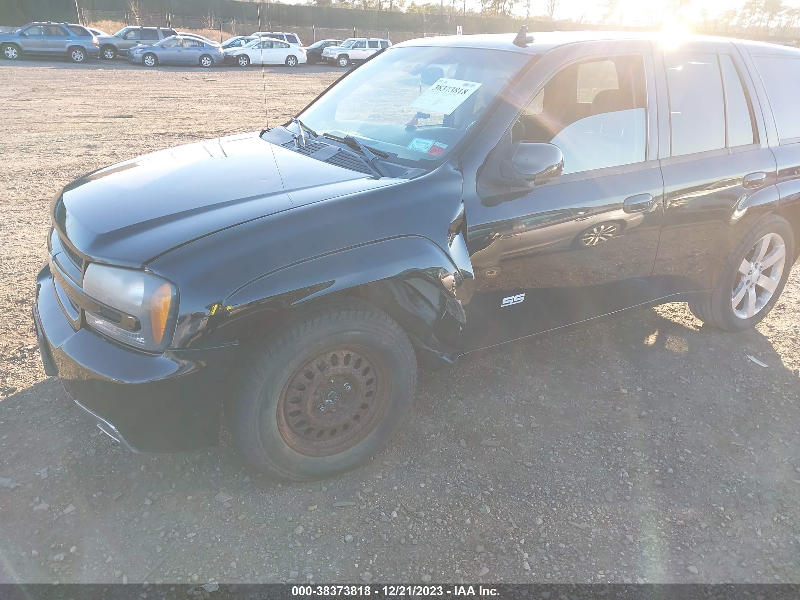 Photo 5 VIN: 1GNET13HX62285637 - CHEVROLET TRAILBLAZER 