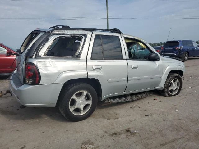 Photo 2 VIN: 1GNET13M062337032 - CHEVROLET TRAILBLAZE 