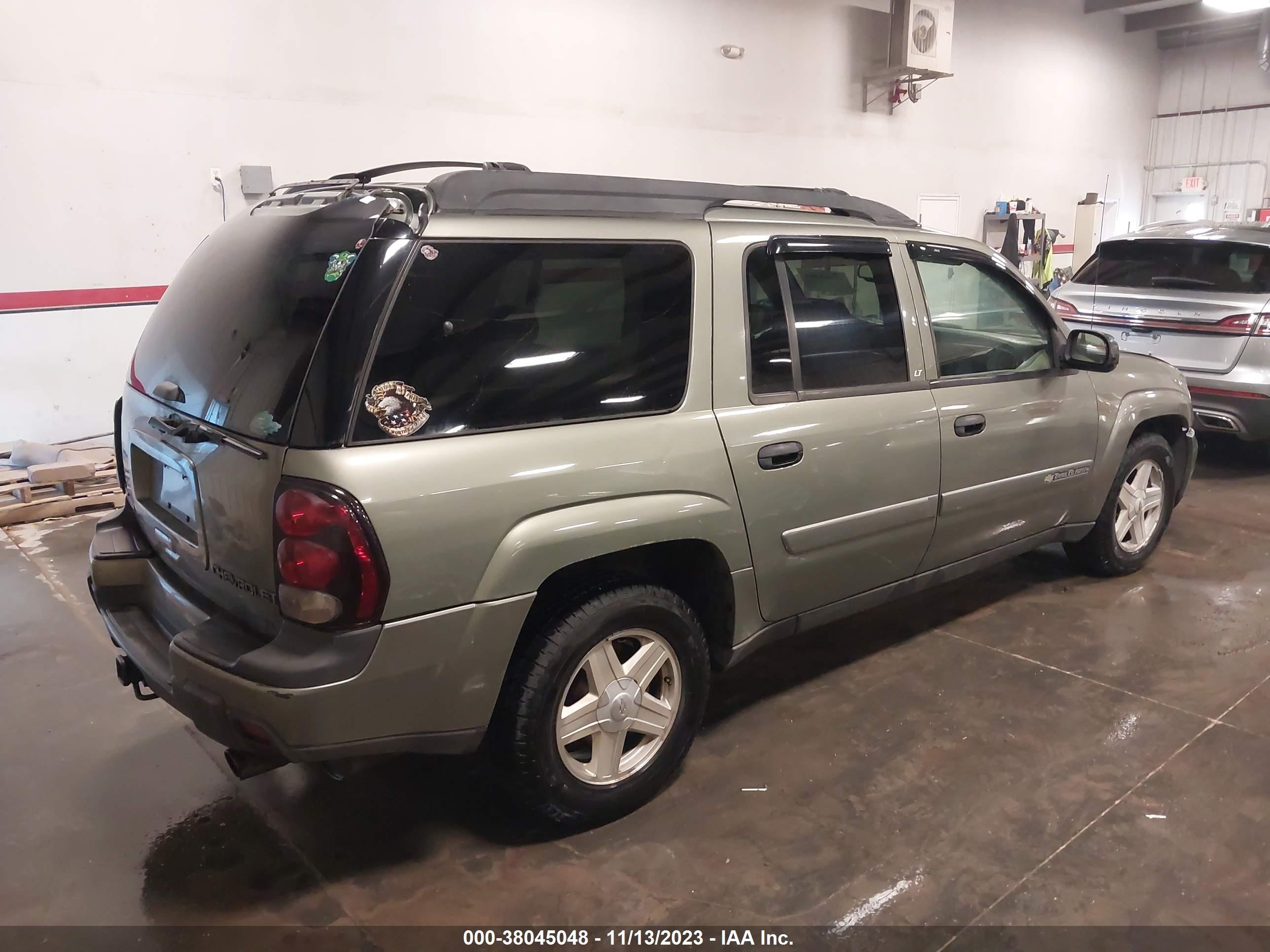 Photo 3 VIN: 1GNET16S136124265 - CHEVROLET TRAILBLAZER 