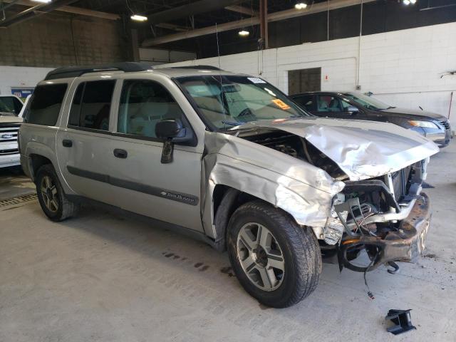 Photo 3 VIN: 1GNET16S146127412 - CHEVROLET TRAILBLZR 