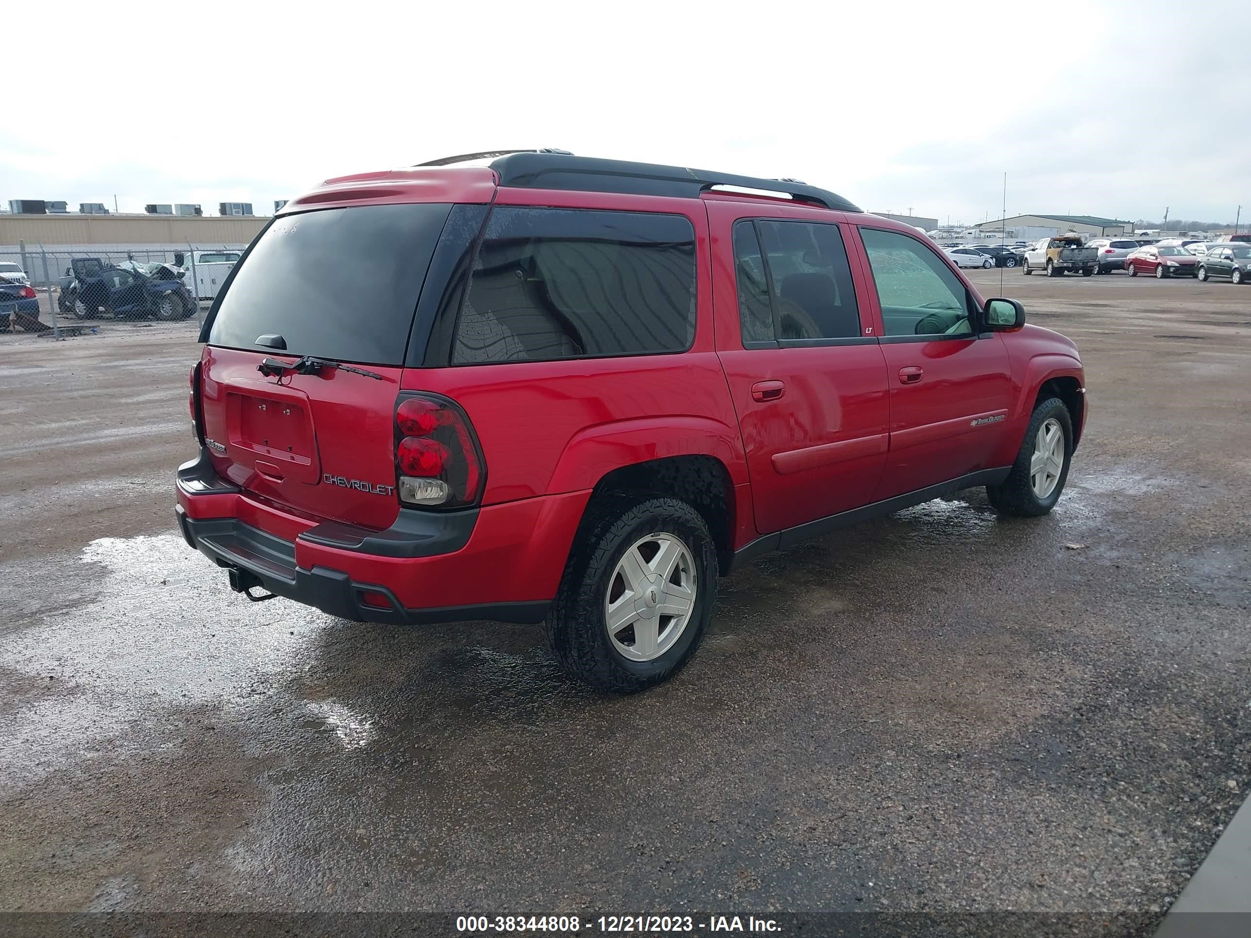 Photo 3 VIN: 1GNET16S236152818 - CHEVROLET TRAILBLAZER 