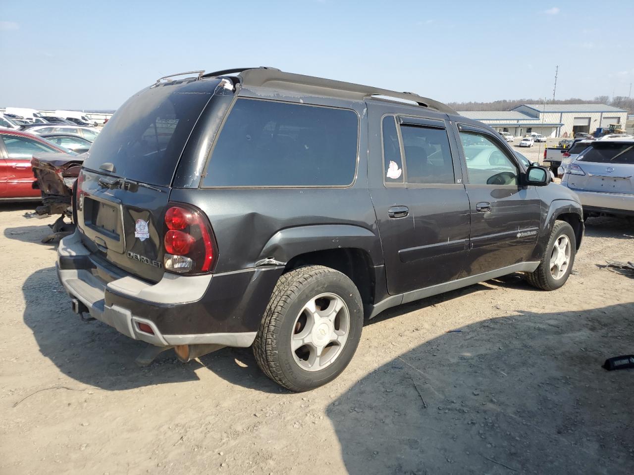 Photo 2 VIN: 1GNET16S246157745 - CHEVROLET TRAILBLAZER 